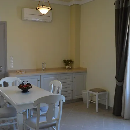 Castro Hotel Kamári